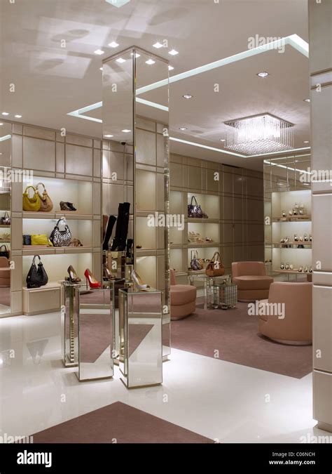 jimmy choo discount store